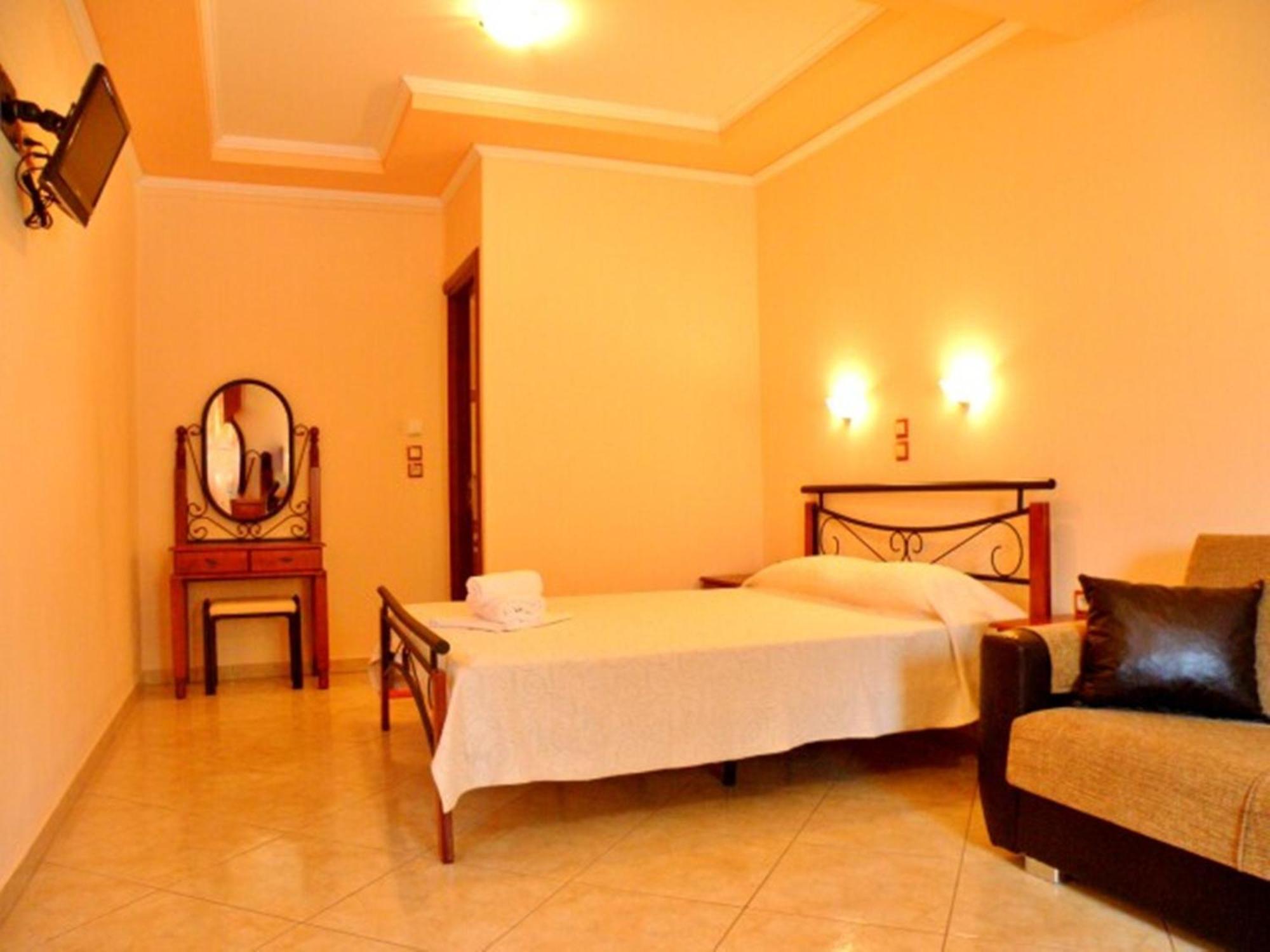 George Studios Skala Potamia  Luaran gambar