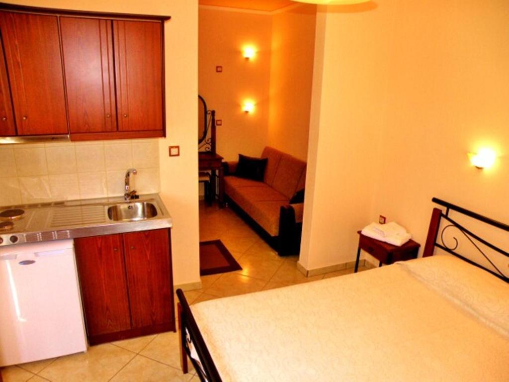 George Studios Skala Potamia  Luaran gambar